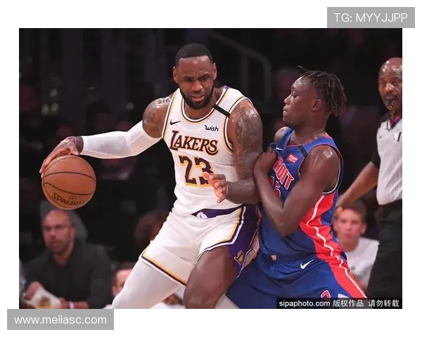 里夫斯爆发砍下31分 湖人主场击败鹈鹕迎来胜利